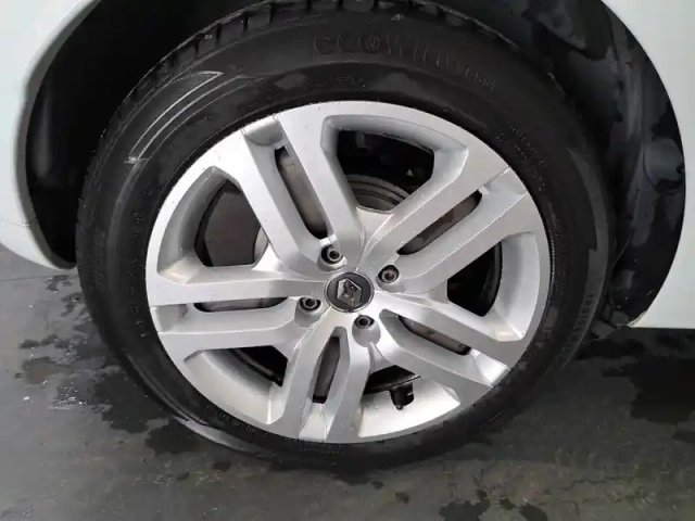 Renault Clio dci 75 e6c — photo 14