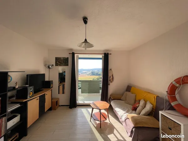 Studio meublé Aix les Milles