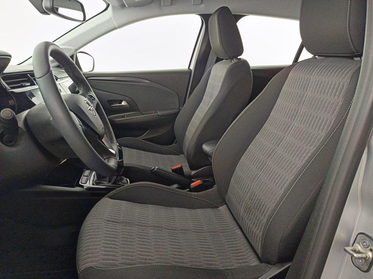 Opel Corsa 1.2 75 ch bvm5 elegance business — photo 9