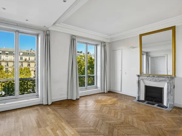 Paris 16e - Bel appartement de caractère, 115 m² - Usage mixte