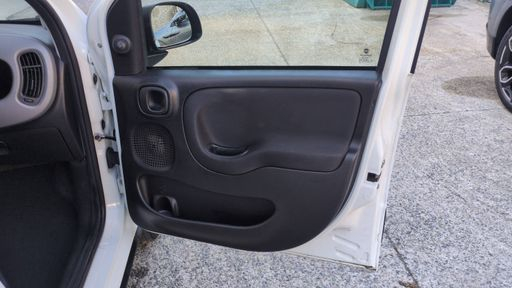 Fiat Panda 1.2  69ch - City Cross Waze – 2018 – 55303 km – Essence – Boîte Manuelle — photo 26