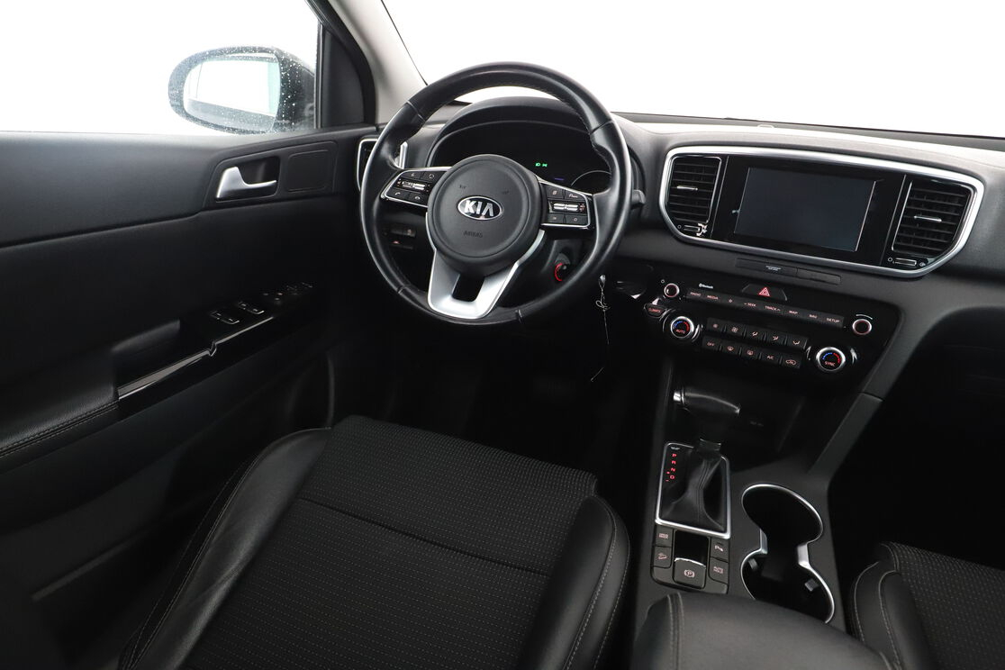 Kia Sportage 1.6 CRDi MHEV Design 2WD DCT7 — photo 12