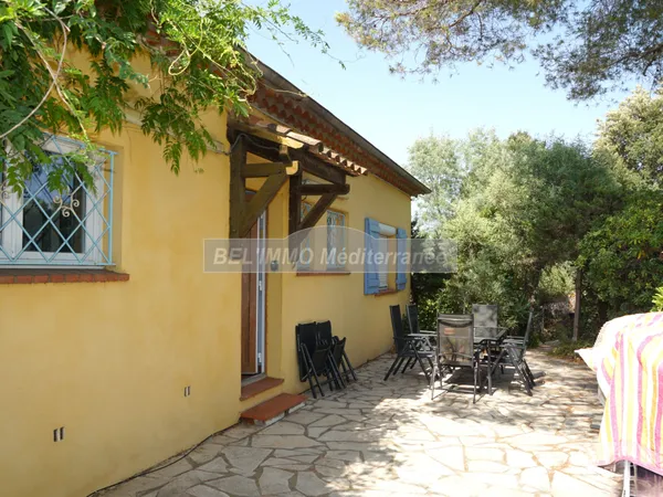 Centre-Ville, Villa de 190 m2 sur terrain de 835 m2