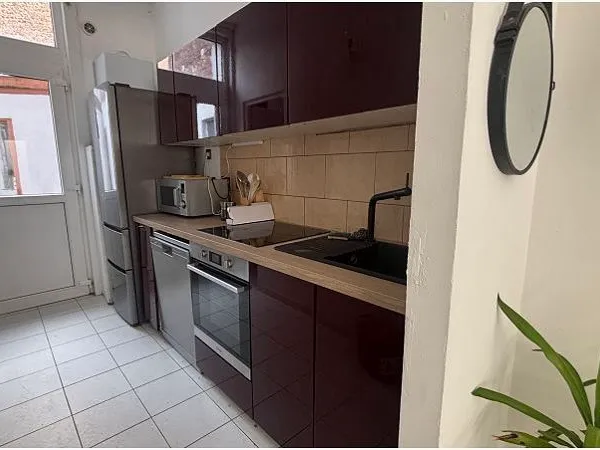 À LOUER - T2 41 M² AVEC COUR À TOURCOING
