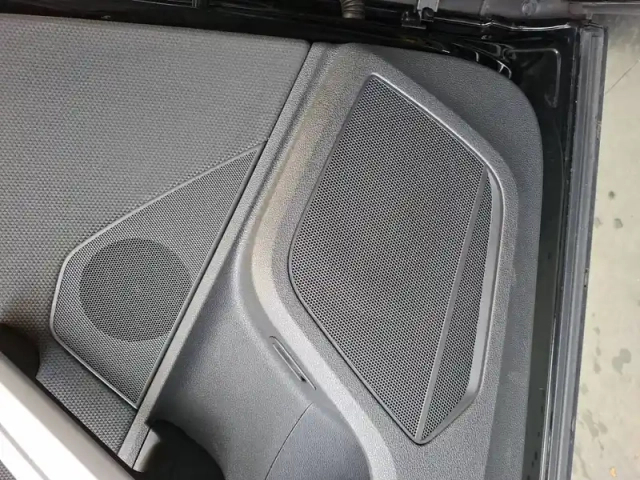 Audi Q2 35 tdi 150 s tronic 7 — photo 48