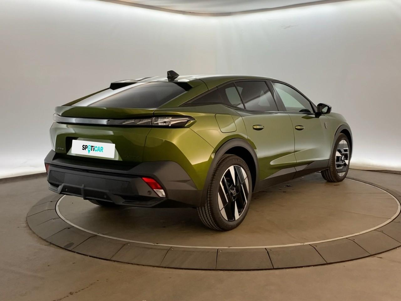 Peugeot 408 hybrid 145 e-dcs6 gt — photo 7