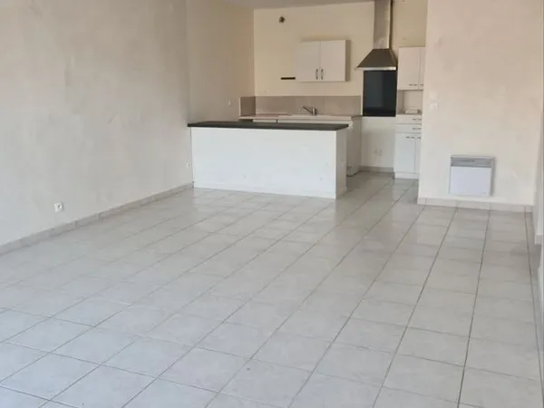 A louer maison T3 à Caudrot 33