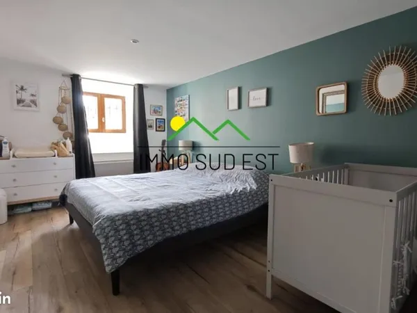 Appartement 3 pièces 84 m²