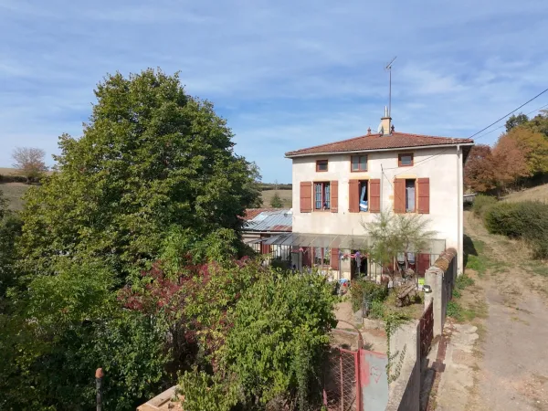 Maison à vendre 5 pièces Proche de CHARLIEU (71)