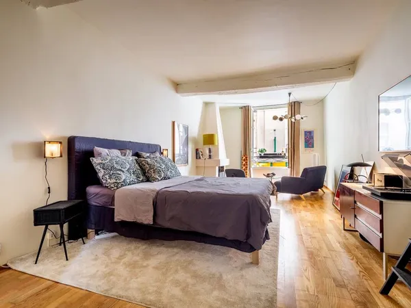Vends appartement 38m² - Studio de charme au coeur de Saint-Germain-des-Prés