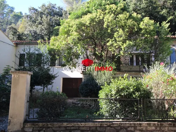 Haut de villa Meounes les Montrieux