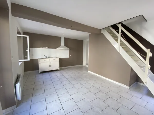 MAISON 91M2 AVEC 2 CHAMBRES