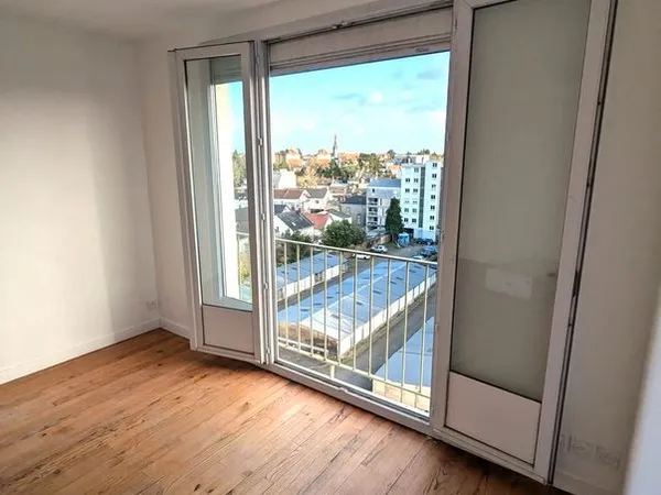 T4 lumineux - 29 rue du Casterneau, Nantes - 1200 CC