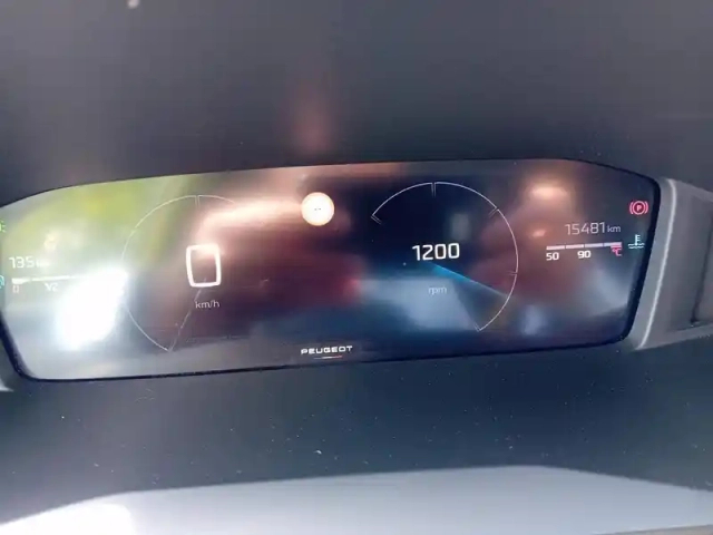 Peugeot 208 100 s&amp;s bvm6 — photo 18