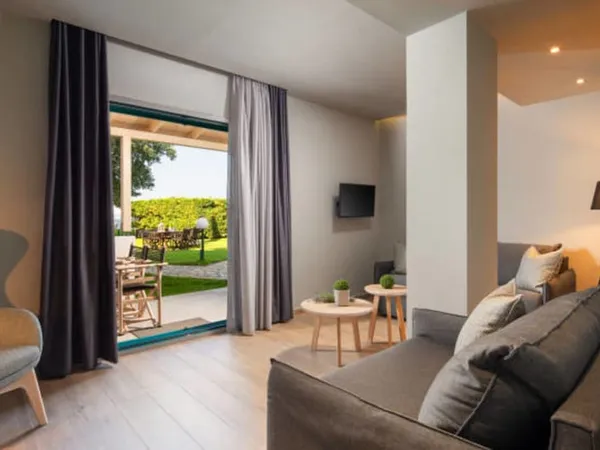 Dpt Val de Marne (94), à vendre L'HAY LES ROSES appartement T4 de 90,99 m²