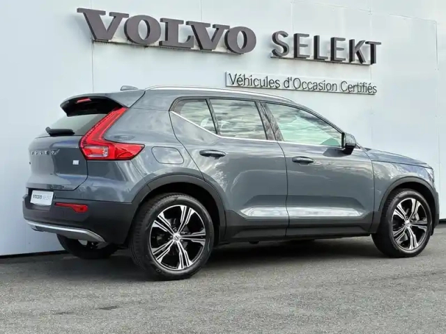 Volvo Xc40 t5 recharge 180+82 ch dct7 — photo 3
