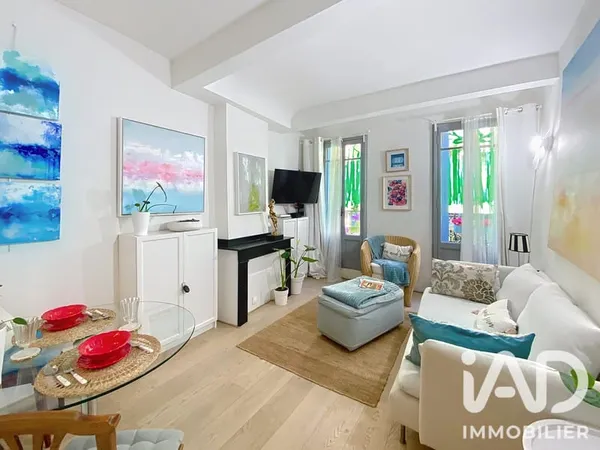 Immeuble 71 m²