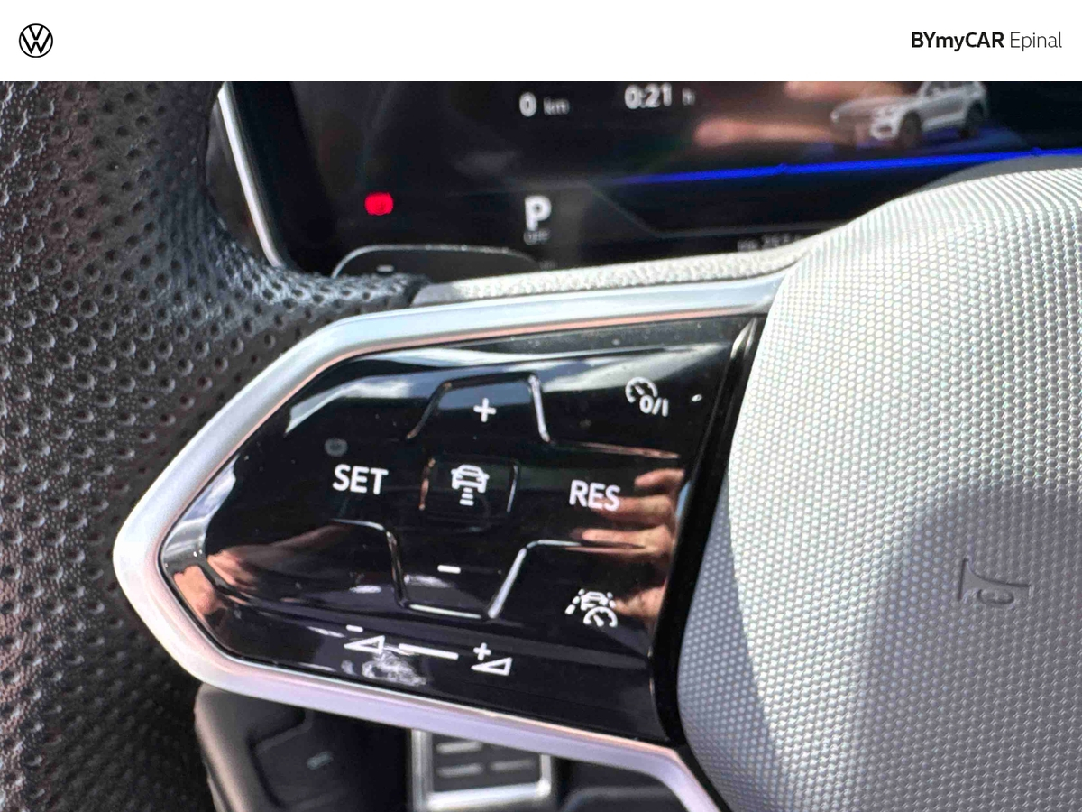 Volkswagen Touareg 3.0 TSI eHybrid 462 ch Tiptronic 8 4Motion — photo 22