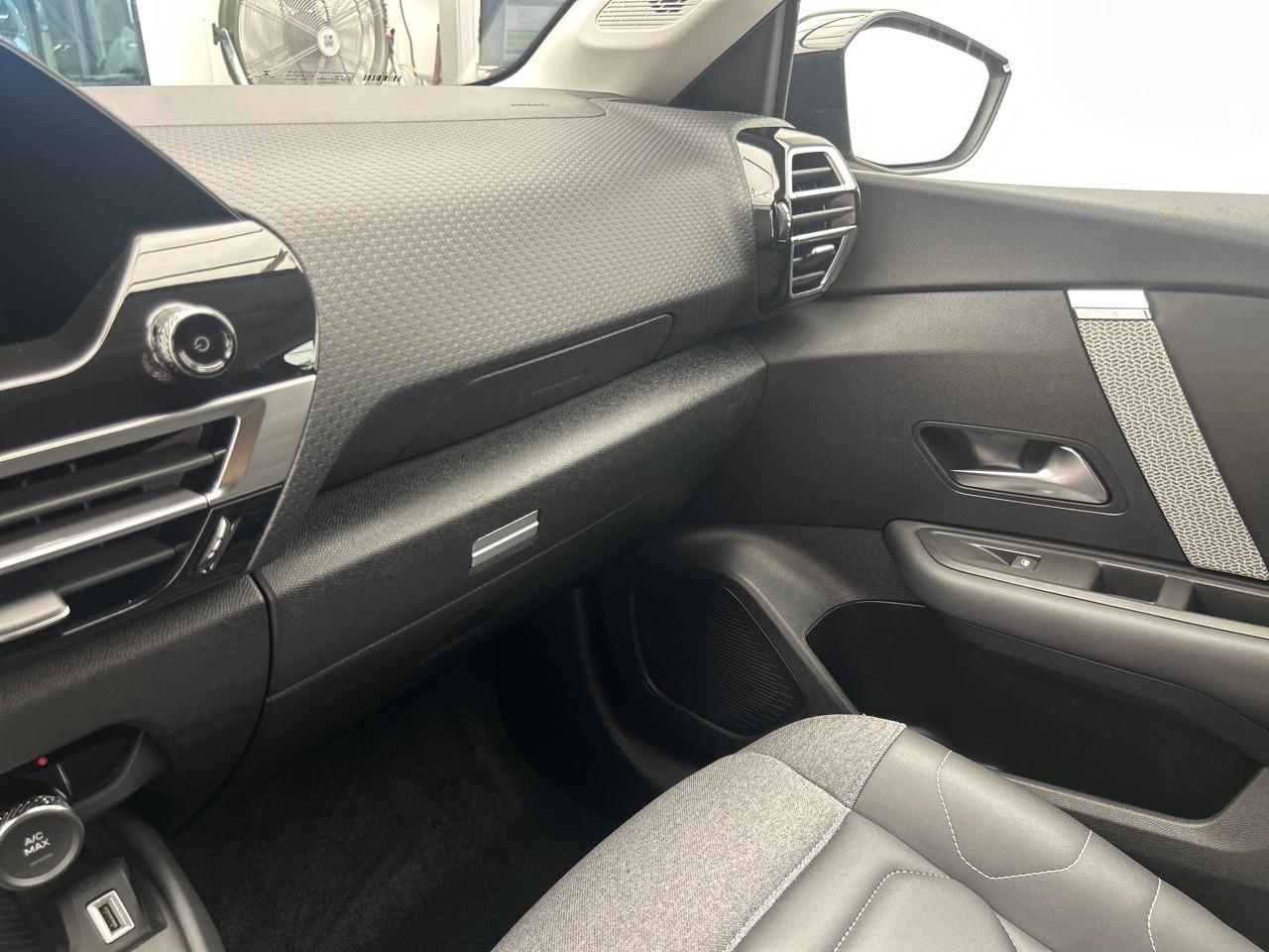 Citroën C4 bluehdi 130 s&s eat8 shine — photo 31