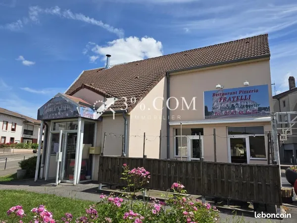 Fonds de commerce pizzeria 110 m²