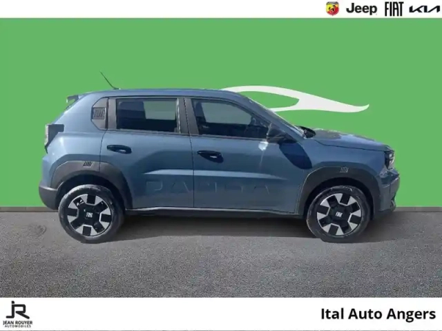 Fiat Panda grande  electrique 113ch  icône (prime cee déduite) — photo 4