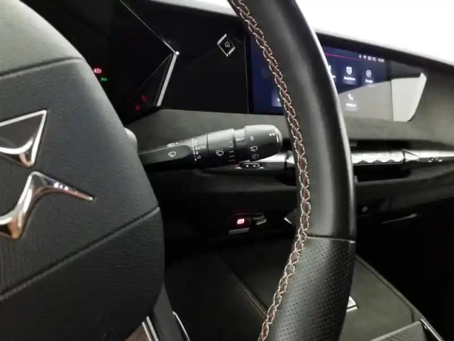 Ds Ds 4 hybride e-tense 225 eat8 performance line — photo 20