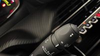 Peugeot 2008 1.2 Hybrid 145ch Style e-DCS6 — photo 24