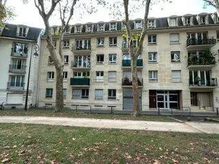 Bureaux 295 m²