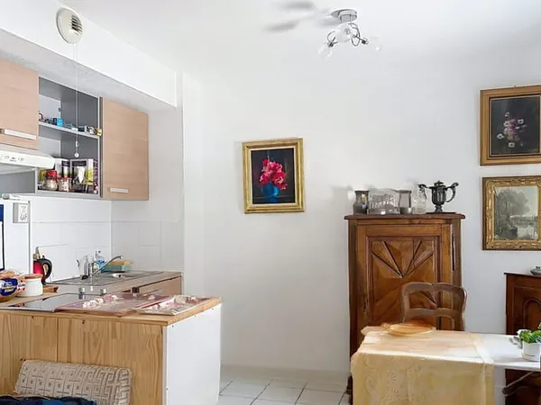 Studio 1 pièce 30 m²