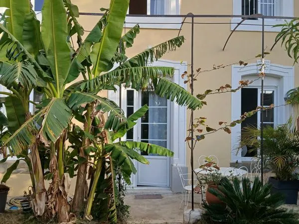 Maison de caractère de 160 m2 - Charme de l'ancien, confort moderne et DPE C