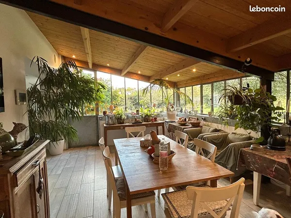 Maison 7 pièces 190 m²