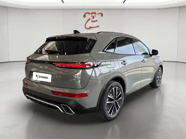 Ds Ds 7 1.6 plug-in hybrid 225ch etoile — photo 6