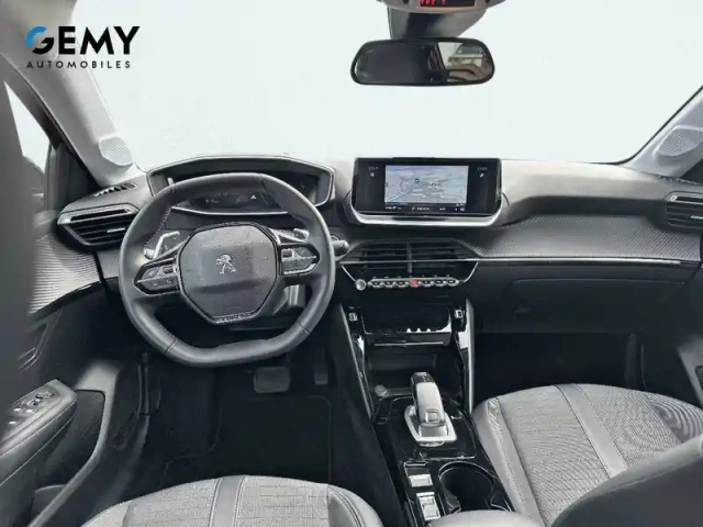 Peugeot 208 puretech 100 s&amp;s eat8 — photo 8