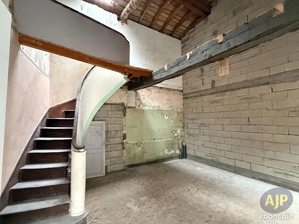 Maison 2 pièces 27 m²