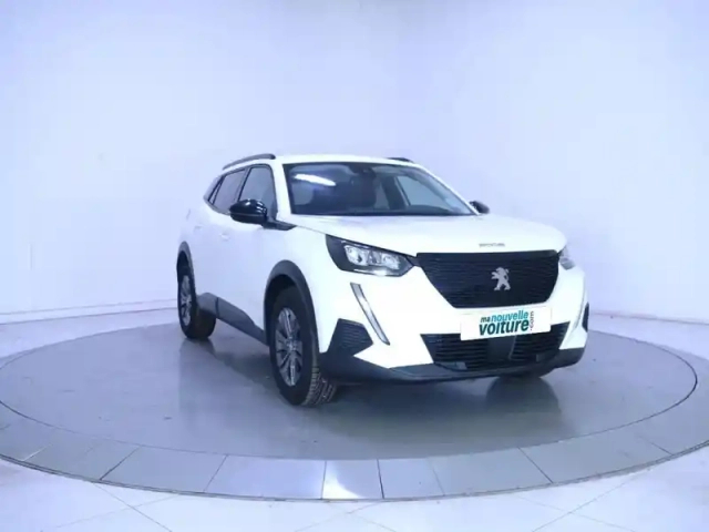 Peugeot 2008 puretech 130 s&amp;s bvm6 — photo 2