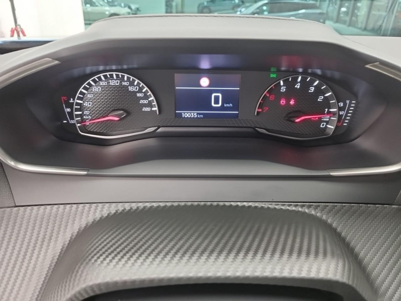 Peugeot 2008 100 s&s bvm6 business — photo 27