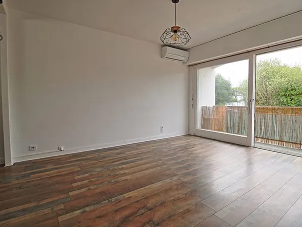 DERNIER ETAGE Appartement Dax 2 pièces 43.22 m2