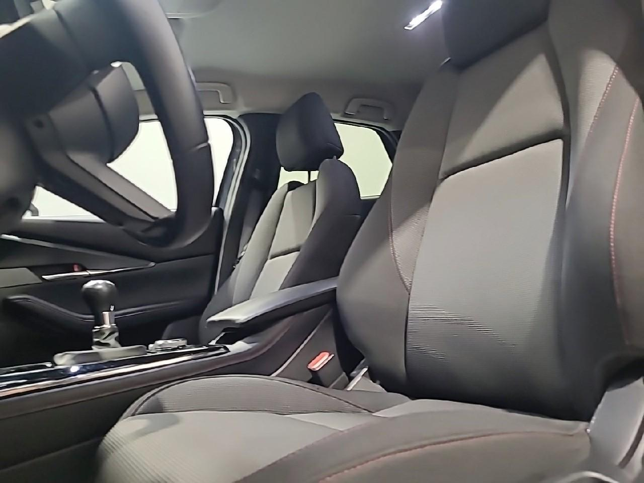 Mazda Cx-30 2.5l e-skyactiv g m hybrid 140 ch 4x2 bvm6 homura — photo 10