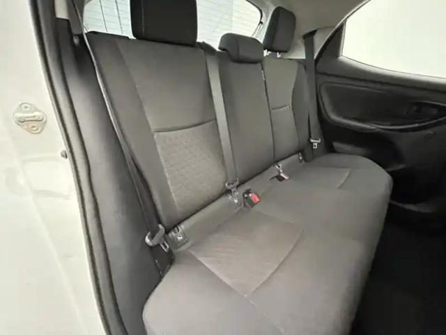 Toyota Yaris 70 vvt-i dynamic — photo 22