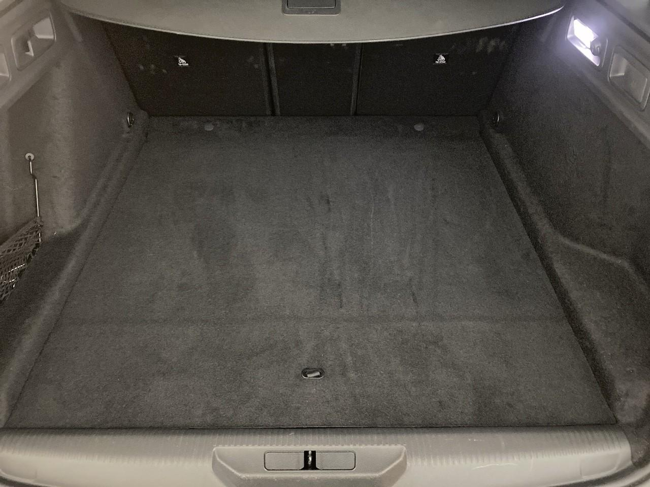 Peugeot 308 sw hybrid 145 e-dcs6 allure — photo 6