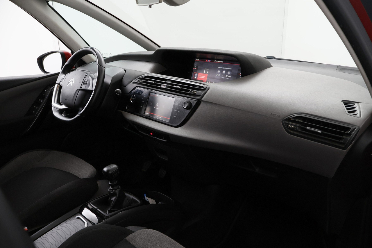 Citroën C4 Spacetourer — photo 30