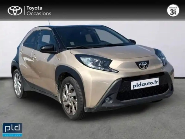 Toyota Aygo X 1.0 vvt-i 72ch design my23 — photo 3