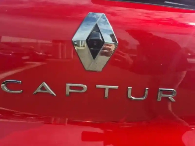 Renault Captur 1.0 tce 90ch techno — photo 13