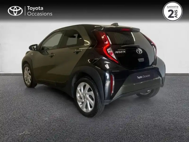 Toyota Aygo X 1.0 vvt-i 72ch design s-cvt — photo 2