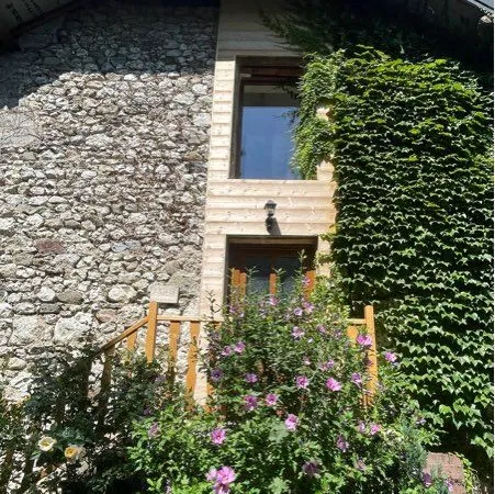 À VENDRE appartement en duplex à Mouxy