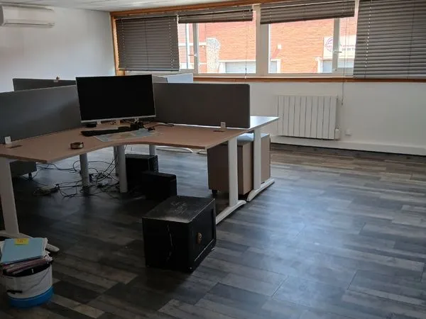 Bureau et espace de travail Location Sotteville-lès-Rouen  30m² 1440€