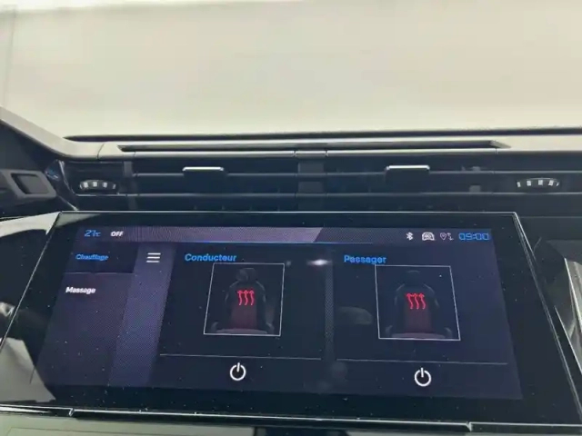 Peugeot 308 sw phev 225 e-eat8 — photo 27