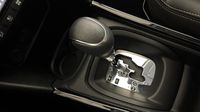 Peugeot 2008 1.2 PureTech 130ch E6.c Allure Business S&S EAT6 — photo 27