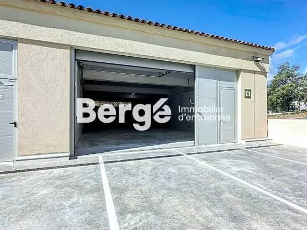 Local industriel 287 m²