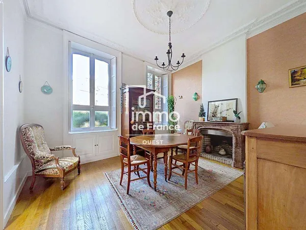 Maison 7 pièces 150 m²
